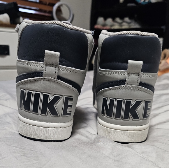 Nike vintage terminator Hi Georgetown sneakers W9/M7.5 - Picture 4 of 4